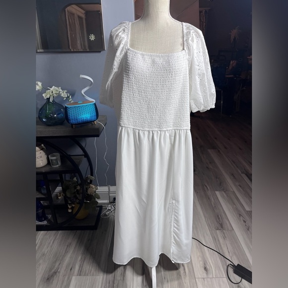 Maurices White Eyelet Puff Dress NWT cottage core garden girl brunch smocked fem - Picture 3 of 6